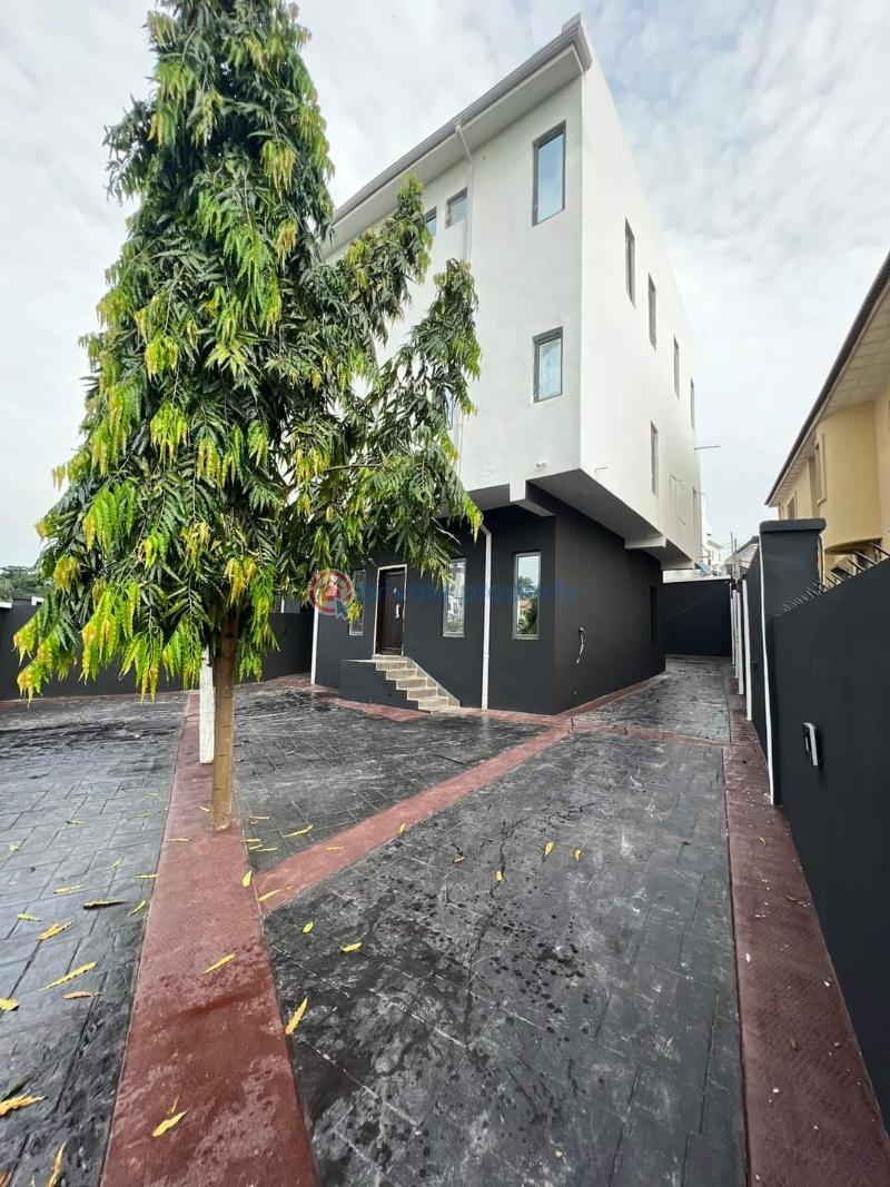 5 bedroom House For Sale Omole Phase 1 Ojodu Lagos - 1