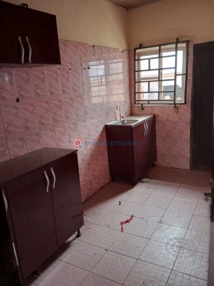 For rent 2 bedroom House Lugbe Airport Road Abuja Abuja Phase 1 (PID