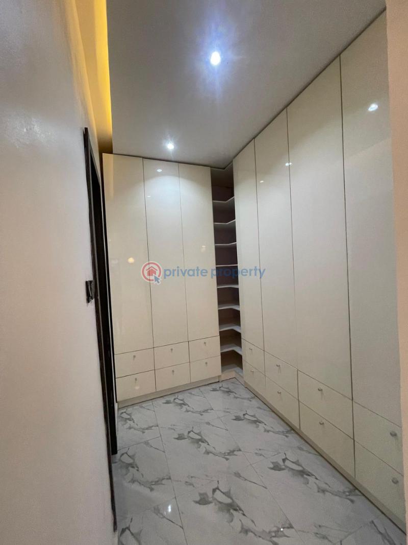 6 bedroom Detached Duplex For Sale Nigeria Army Tiger Estate, Odogbo Barracks Ojoo Ibadan Oyo - 1