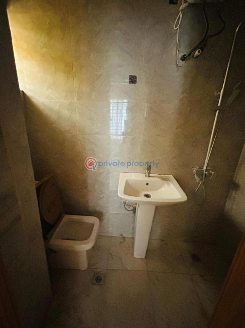 3 bedroom House For Sale In A Well Secured Environment At Gbagada, Lagos Nigeria Gbagada Lagos - 12