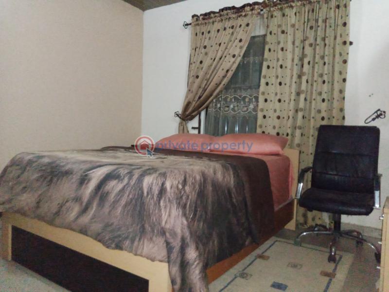 Tastefully furnished 2 bedroom apartment - 3 2 bedroom Block Of Flats Short let 34 Tunde Adeola Street Ademola Adesida Estate, Alagbaka G.r.a Akure Ondo - 3