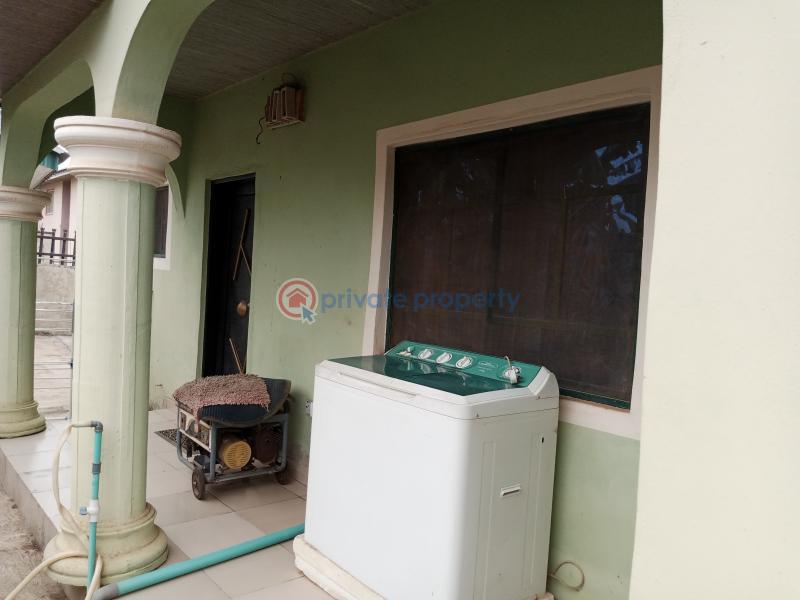 Tastefully furnished 2 bedroom apartment - 12 2 bedroom Block Of Flats Short let 34 Tunde Adeola Street Ademola Adesida Estate, Alagbaka G.r.a Akure Ondo - 12