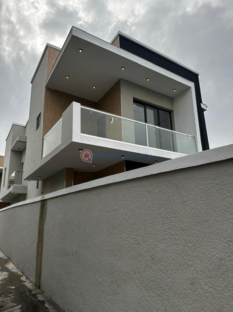 4 bedroom Detached Duplex For Sale Shonibare Estate Maryland Lagos - 4