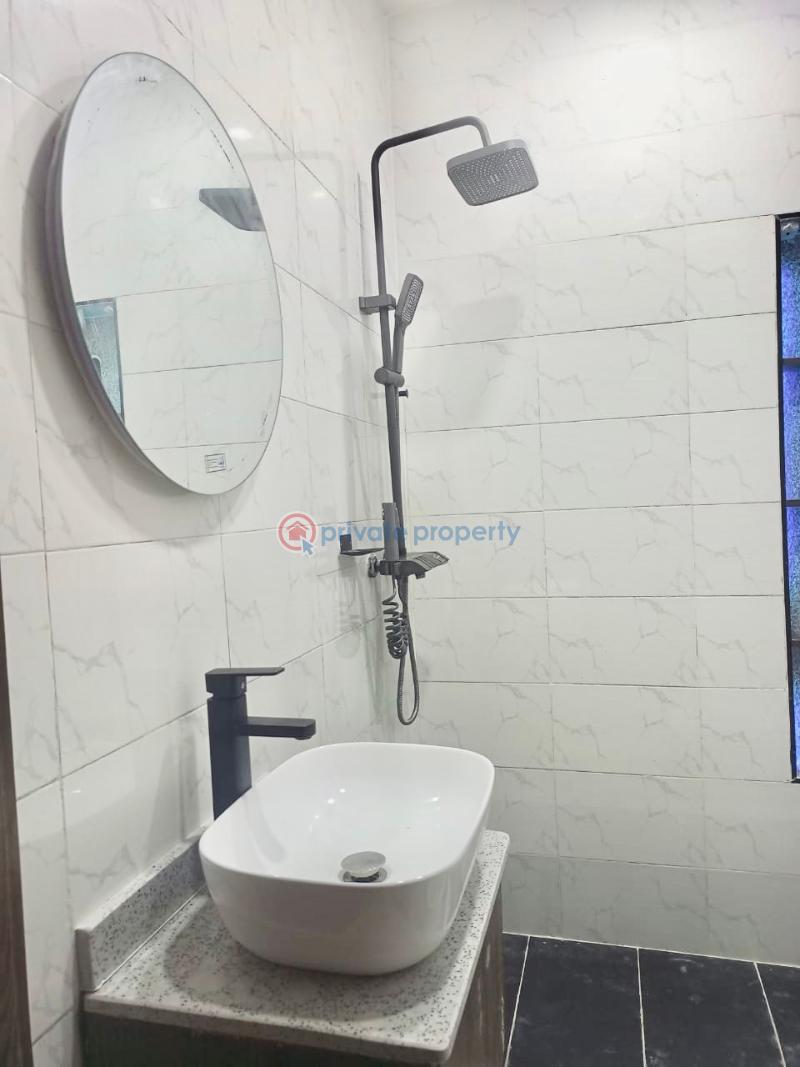 1 bedroom Flat & Apartment For Rent Awuse Estate Opebi Ikeja Lagos - 7