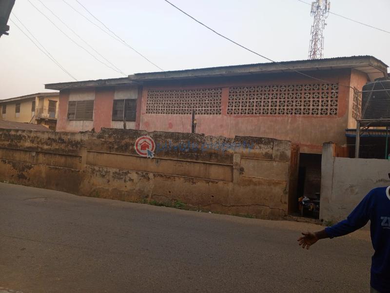 For sale House Joyce Ring Road Okeado Ibadan Ramon Ibadan Oyo (PID