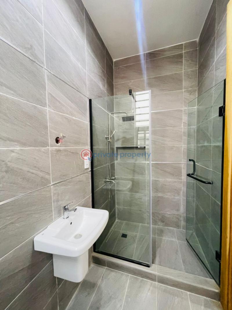 4 bedroom House For Sale Lekki Lagos - 9