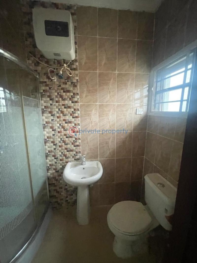 3 bedroom Detached Duplex For Sale Inside Main Alalubosa Gra Ibadan Alalubosa Ibadan Oyo - 0