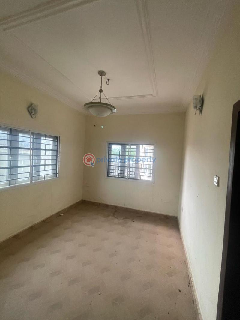 3 bedroom Detached Duplex For Sale Inside Main Alalubosa Gra Ibadan Alalubosa Ibadan Oyo - 3
