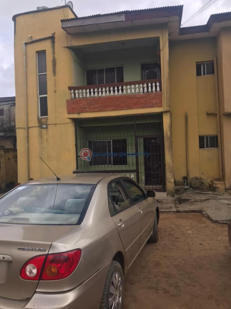 For rent House Off Governor’s Road Ikotun Isolo Lagos (PID 1PABBV