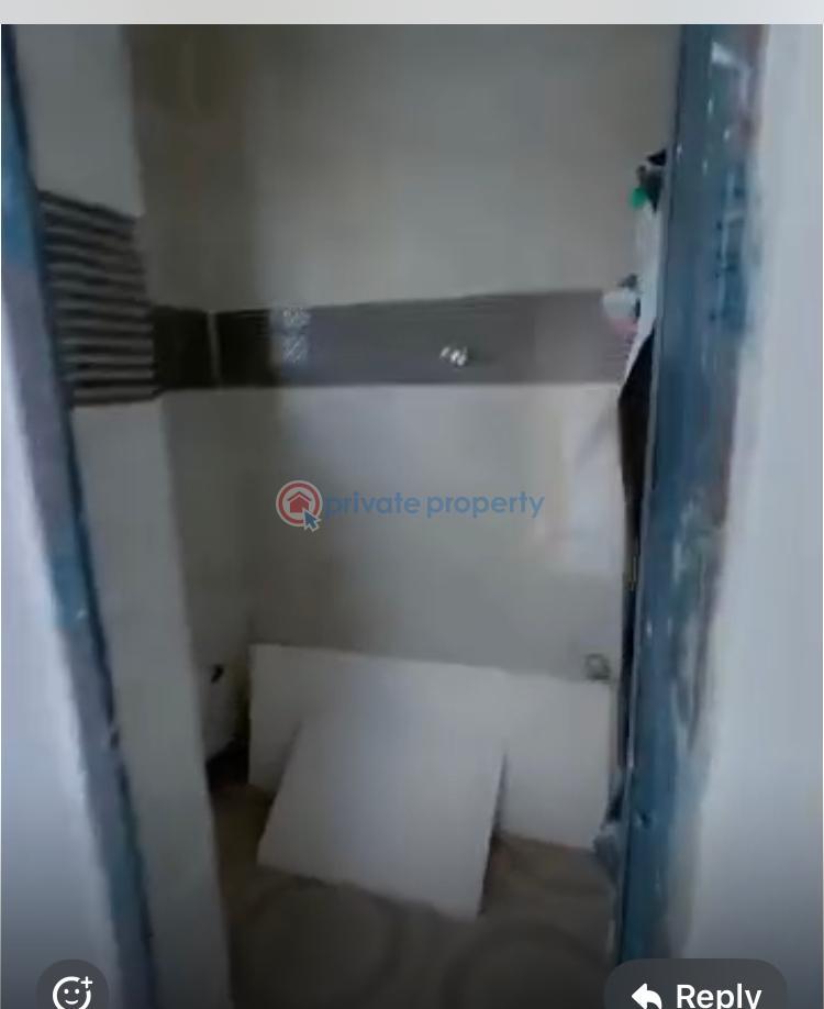 Executive 2 bedroom flat - 18 2 bedroom House For Rent Lawanson Surulere Lagos - 18