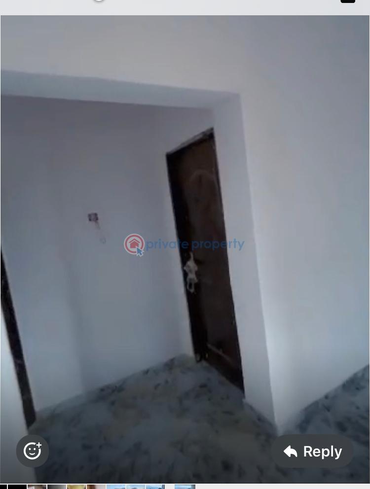Executive 2 bedroom flat - 4 2 bedroom House For Rent Lawanson Surulere Lagos - 4