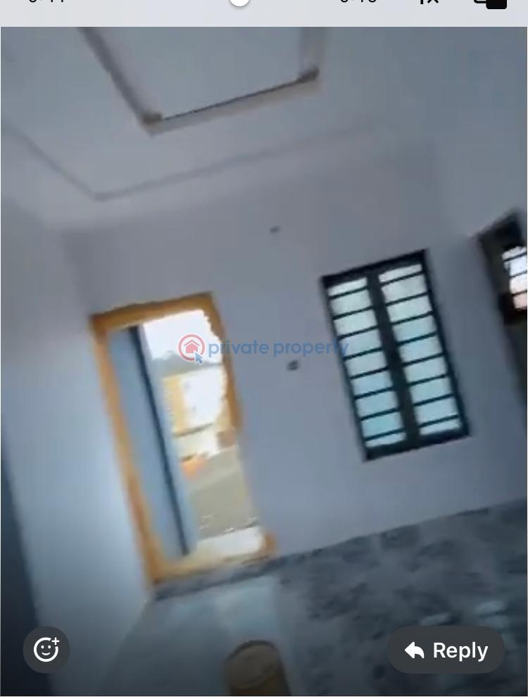 Executive 2 bedroom flat - 11 2 bedroom House For Rent Lawanson Surulere Lagos - 11