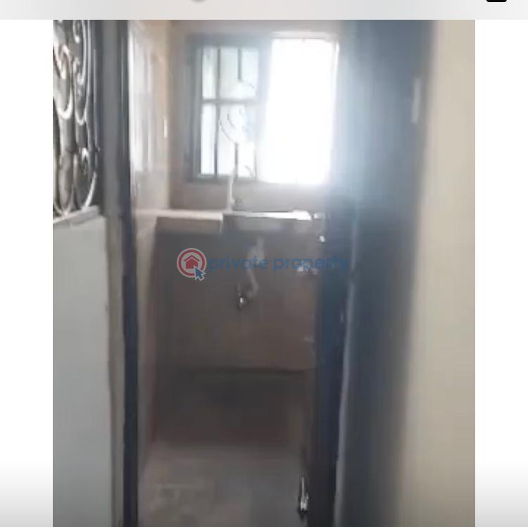 Executive mini flat - 8 1 bedroom Flat & Apartment For Rent Surulere Lagos - 8