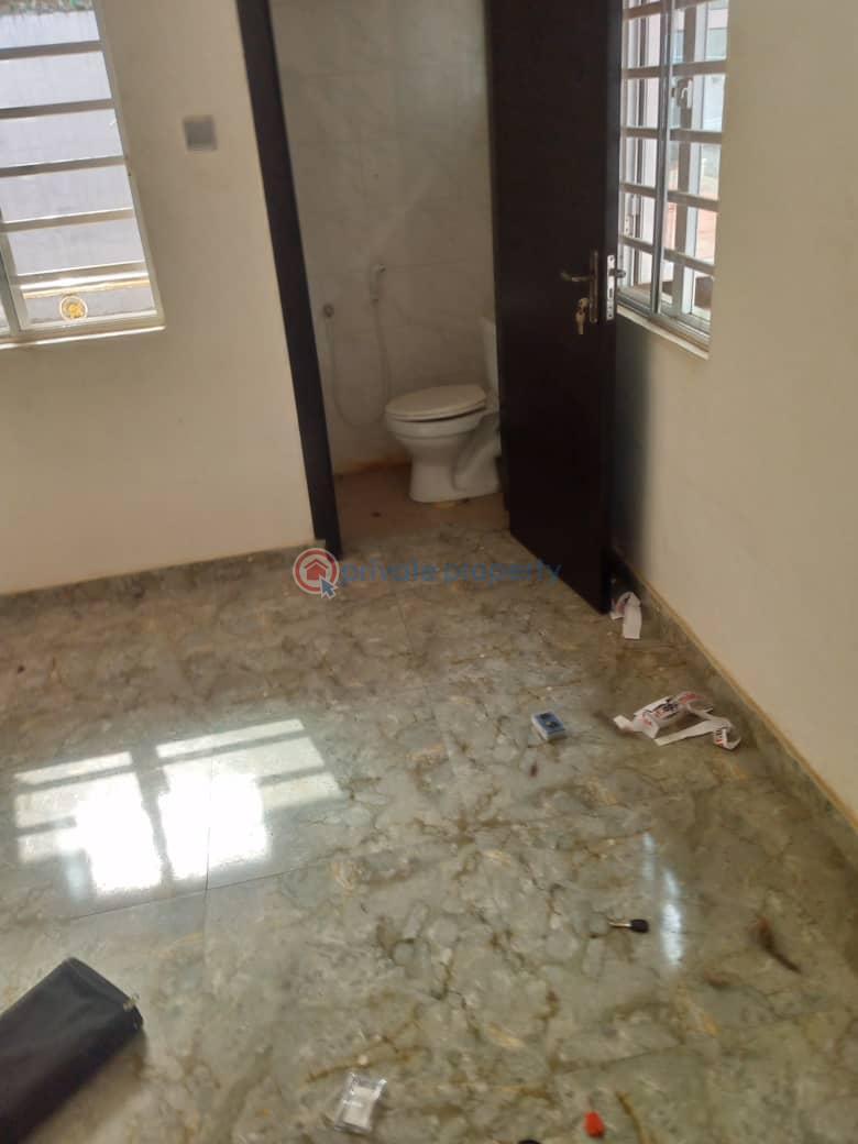 Executive mini flat - 20 1 bedroom Flat & Apartment For Rent Ogba GRA Lagos - 20