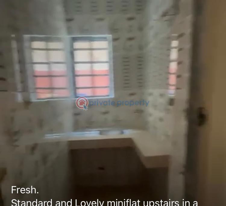 Executive mini flat - 4 1 bedroom Flat & Apartment For Rent Bariga Shomolu Lagos - 4