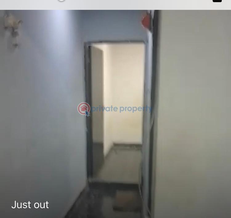 Clean mini flat - 2 1 bedroom Flat & Apartment For Rent Ojuelegba Surulere Lagos - 2