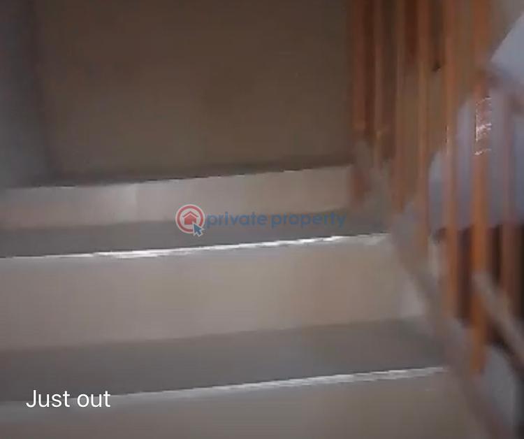 Clean mini flat - 8 1 bedroom Flat & Apartment For Rent Ojuelegba Surulere Lagos - 8