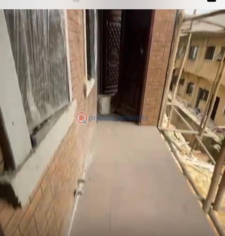2 bedroom House For Rent Surulere Lagos - 11