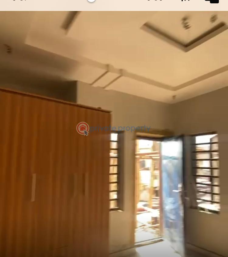 2 bedroom House For Rent Surulere Lagos - 3