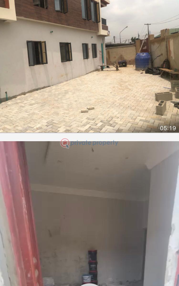 Executive 2 bedroom flat - 6 2 bedroom House For Rent Off Pedro Shomolu Shomolu Lagos - 6