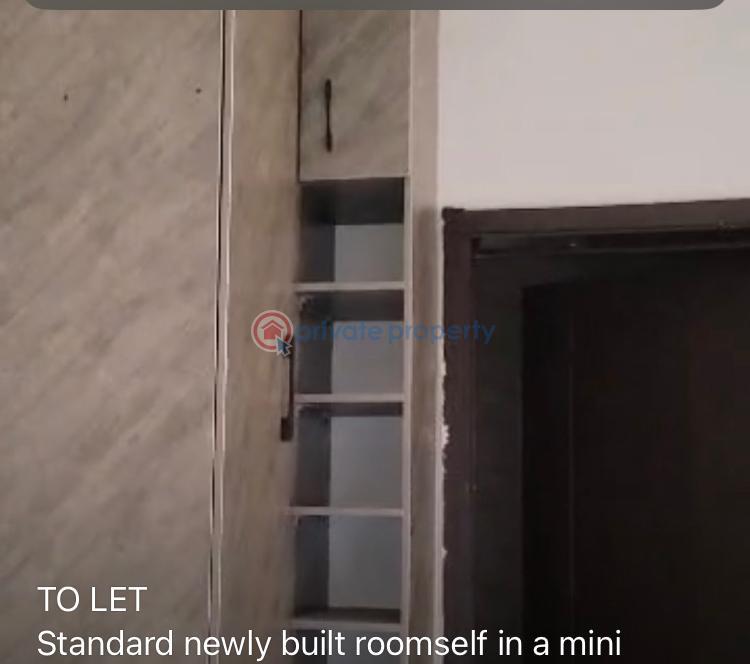 1 bedroom Self Contain For Rent Berger Ojodu Lagos - 9