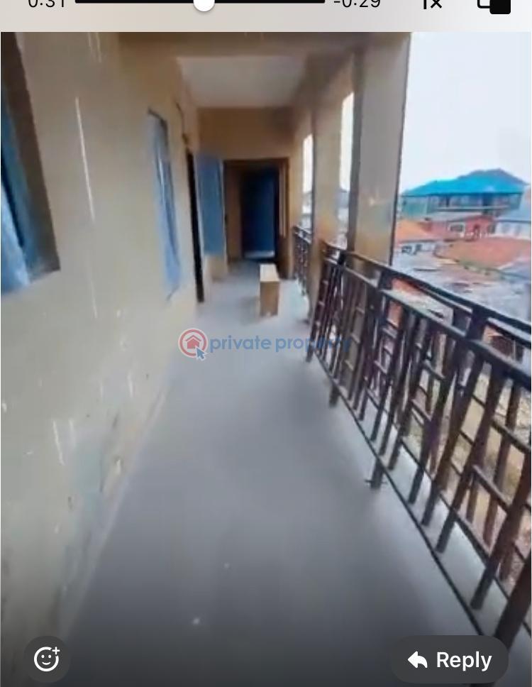 1 bedroom Self Contain For Rent Lawanson Surulere Lagos - 1