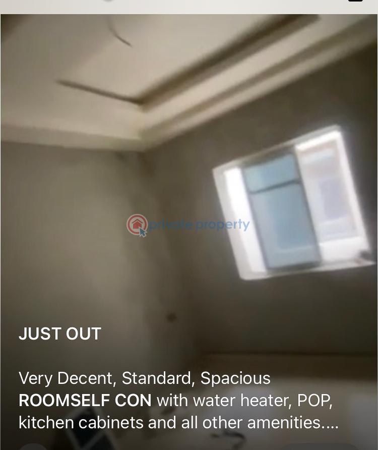 1 bedroom Self Contain For Rent Onike Yaba Lagos - 0