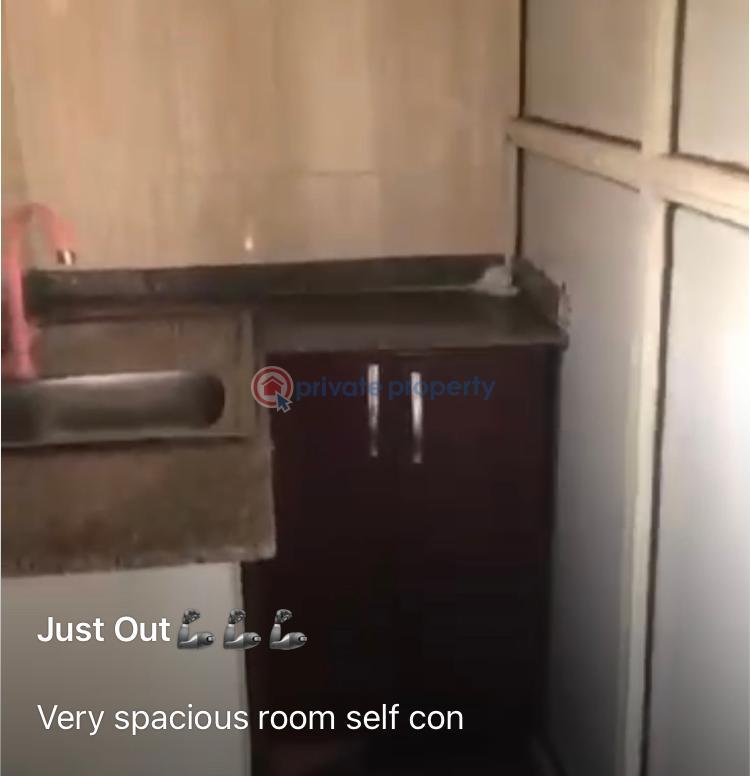 1 bedroom Self Contain For Rent Eric Moore Surulere Lagos - 0