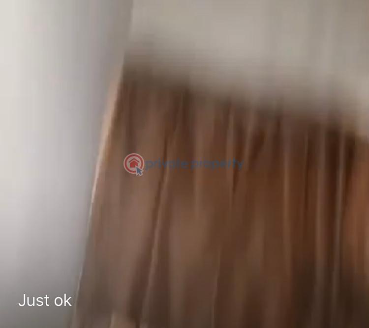 1 bedroom Self Contain For Rent Yaba Lagos - 5