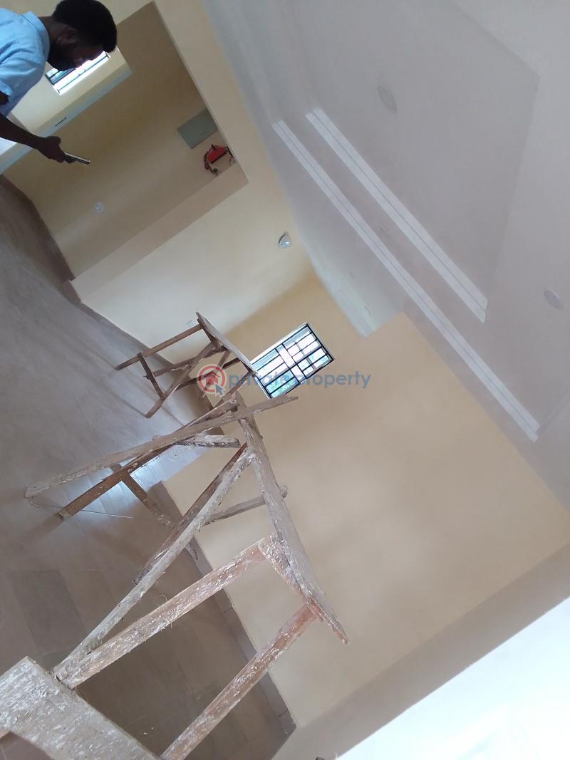 For rent 2 bedroom Flat & Apartment Main Gwarinpa Abuja Phase 3 (PID