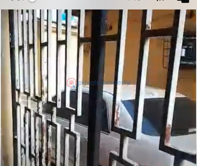 Spacious 2 bedroom flat - 4 2 bedroom House For Rent Surulere Lagos - 4