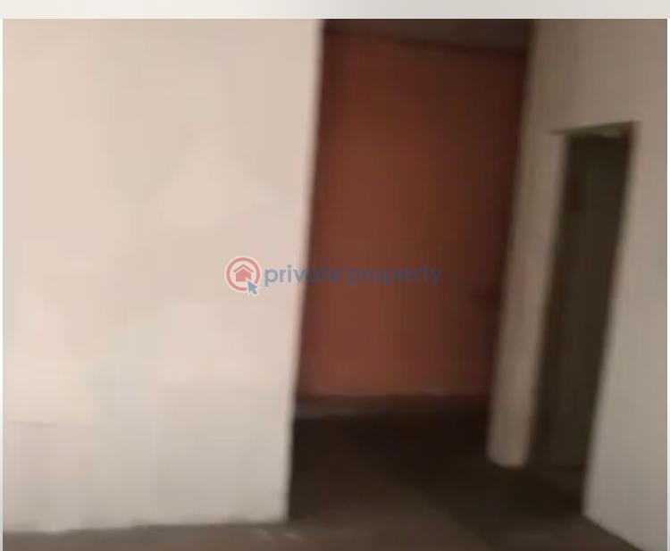 2 bedroom House For Rent Surulere Lagos - 0