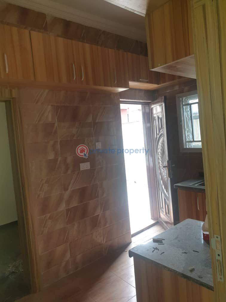 Top notch 3 bedroom flat - 11 3 bedroom House For Rent Surulere Lagos - 11