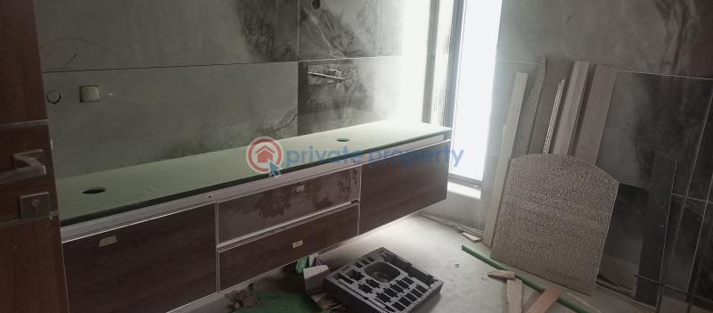 5 bedroom Detached Duplex For Sale Off Sobo Arobiodu Ikeja GRA Lagos - 4