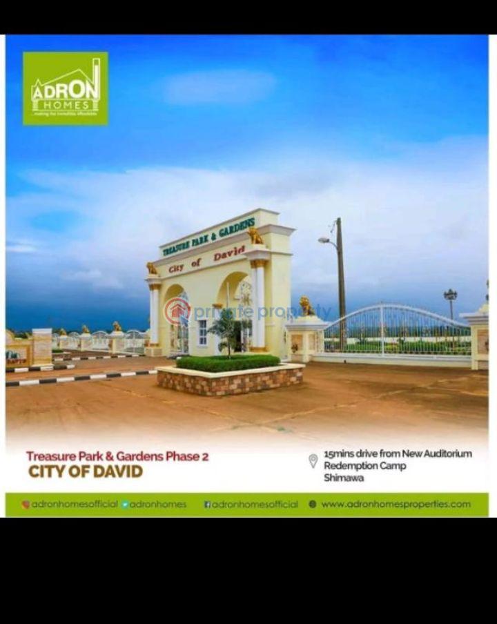 5 bedroom Land For Sale Mowe Ibafo/sagamu,behind Redeemed Church Auditorium Camp Mowe Ogun area 