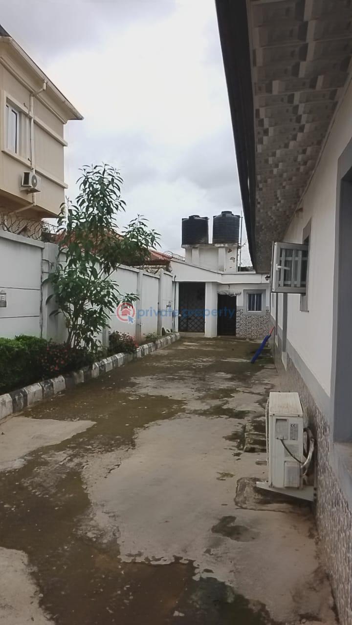 3 bedroom House For Sale Behind The Nest Petro Station Akala Express Ibadan Oyo - 18