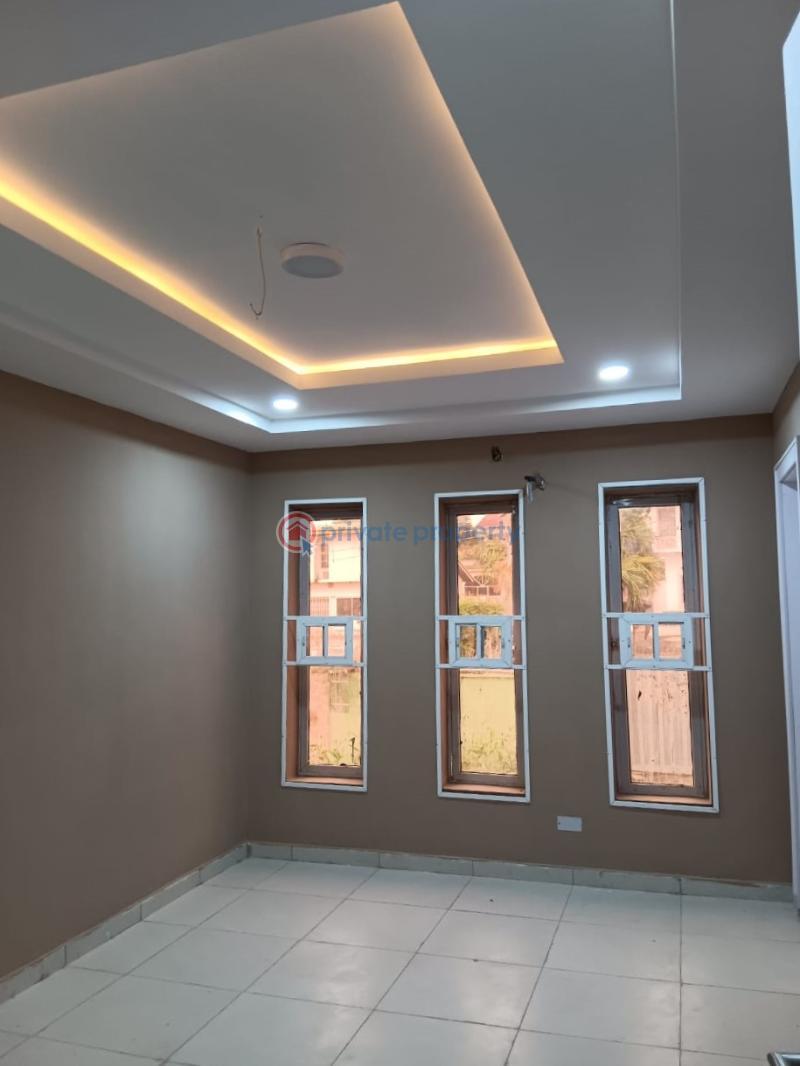 4 bedroom Semi detached Duplex For Sale S&t Estate Ibadan Oyo - 3