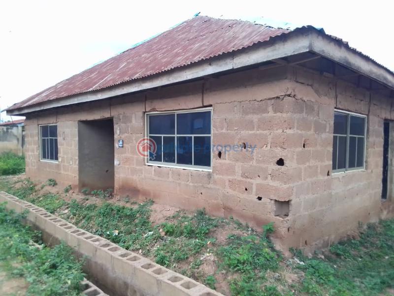 House For Sale At Apete Olulu Awotan Area, Eleyele Ibadan Oyo - 2