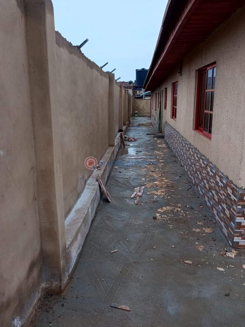 House For Sale Agbayi Alakia Off Iwo Rd Ibafan Paul Ay Alakia Ibadan Oyo - 6