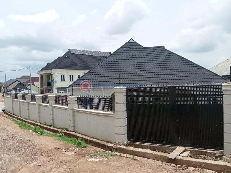 4 bedroom Detached Bungalow For Sale Akoto Estate, Elebu, Off Akala Express Way Ibadan Oyo - 1