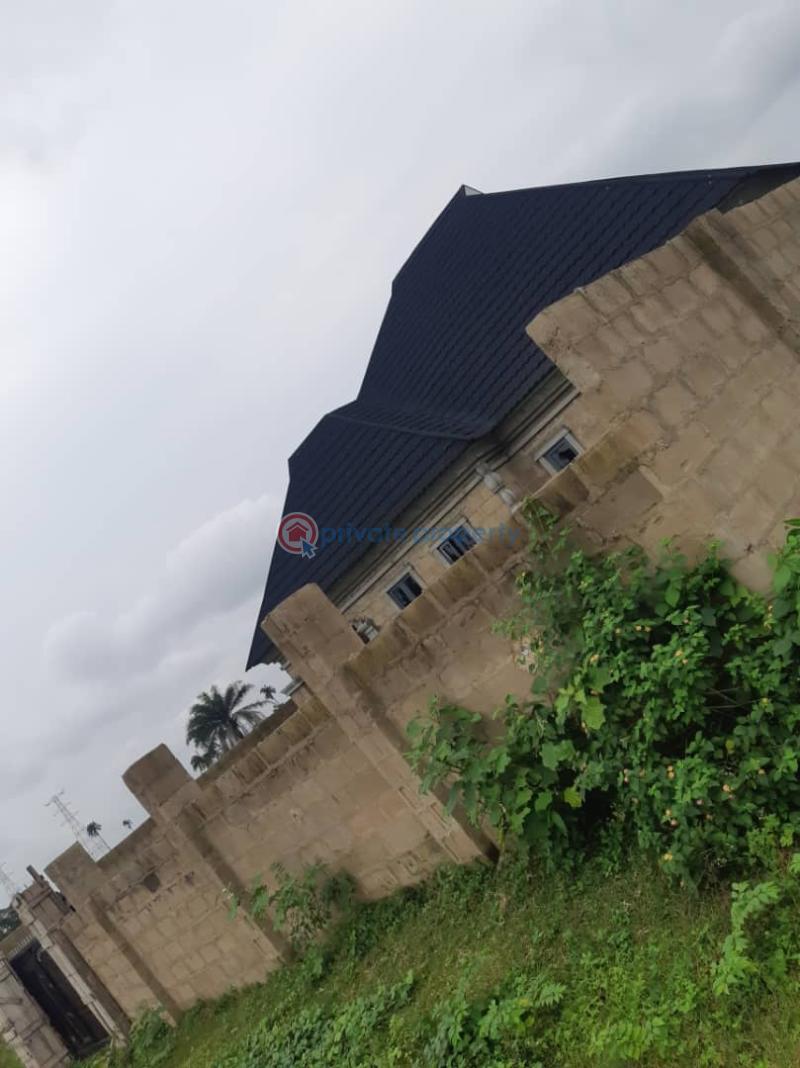 For sale 4 bedroom House Diamond Peal Estate Ondo area (PID 5PAAHA