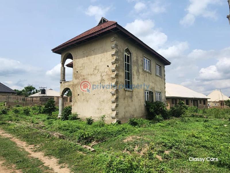 4 bedroom Detached Duplex For Sale Bolorun Pelu Estate, Oluwo, Egbeda Local Government Ibadan Oyo - 4