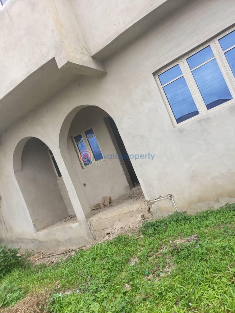3 bedroom House For Sale Ibadan Oyo - 2