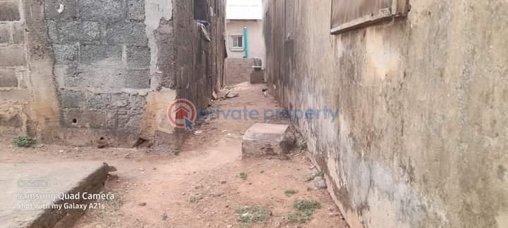 10 bedroom House For Sale Abaranje Ikotun/Igando Lagos - 2