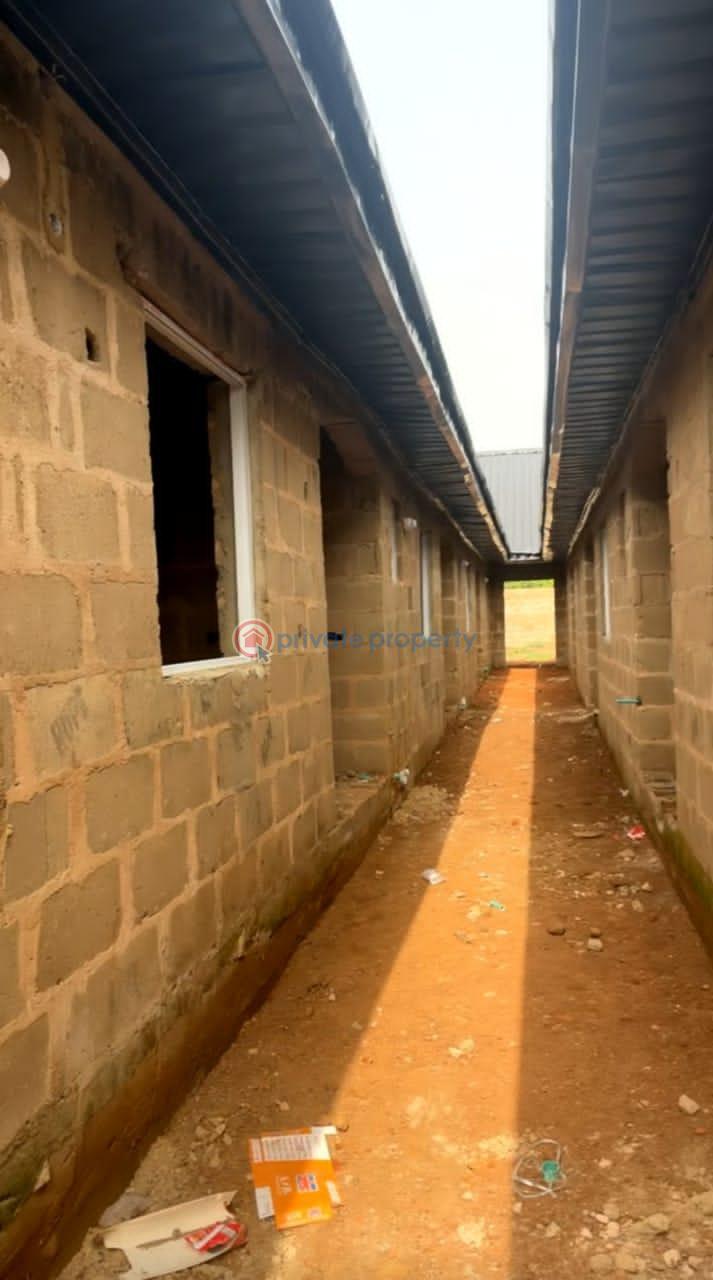 8 bedroom House For Sale Ode Lemo Sagamu Ogun - 12