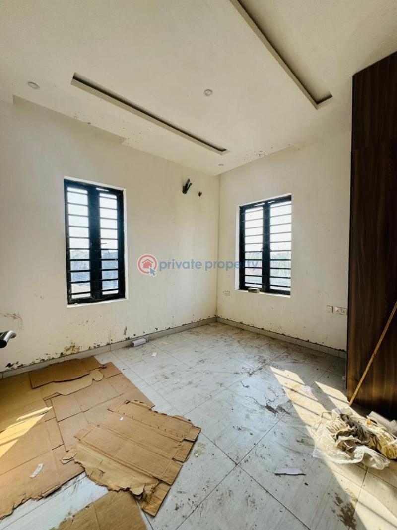 5 bedroom Detached Duplex For Sale Ogudu Gra Ojota Lagos - 13