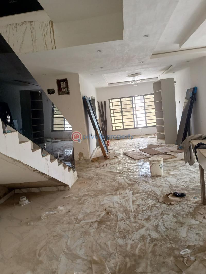 Detached Duplex For Sale Carlton Gate Akobo Ibadan Oyo - 2