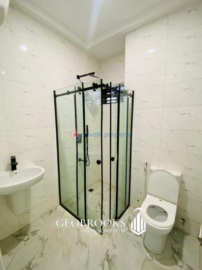 4 bedroom Terraced Duplex For Rent Carlton Gate Estate, Beside Kolapo Ishola Gra Akobo Ibadan Oyo - 3