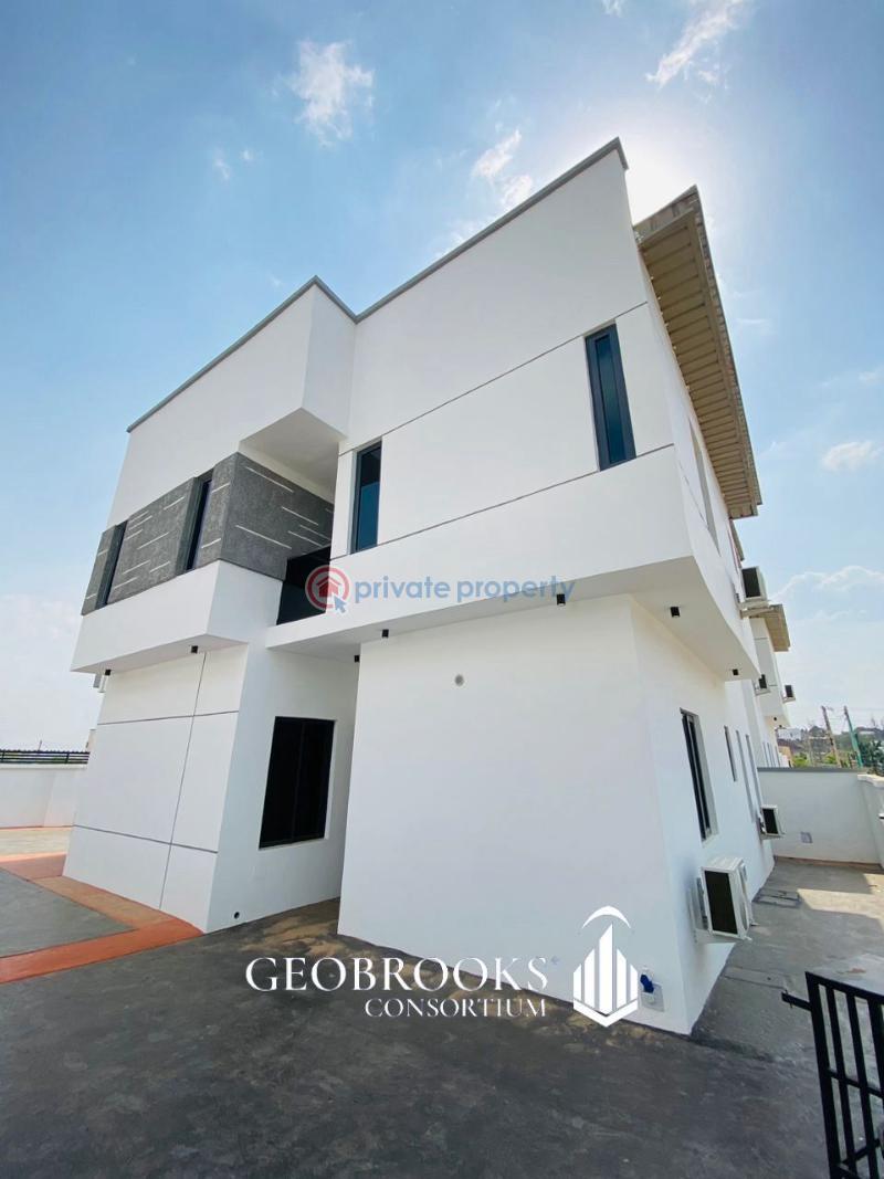4 bedroom Terraced Duplex For Rent Carlton Gate Estate, Beside Kolapo Ishola Gra Akobo Ibadan Oyo - 2
