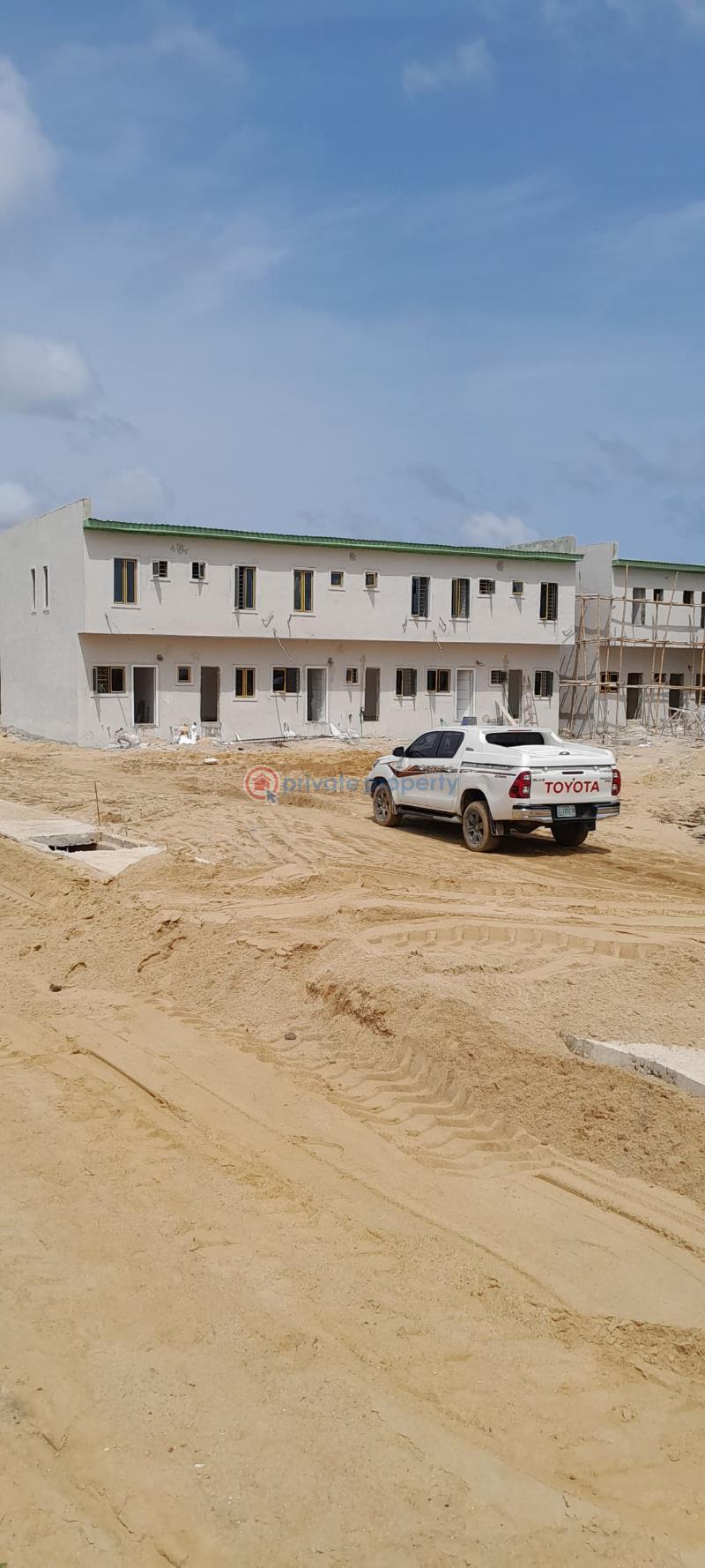4 bedroom Semi detached Duplex For Sale Beside Lekki Garden Phase Iv, Along Lekki Epexpressway Ajah, Lagos Nigeria Lekki Gardens Estate Ajah Lagos - 5